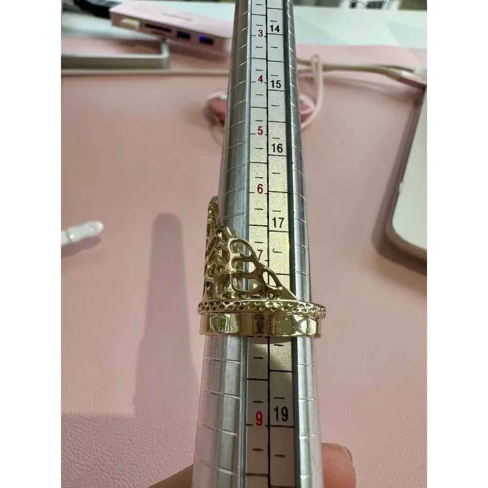 NWOT Kendra Scott Paige in Gold Filigree Size 8 Ring
